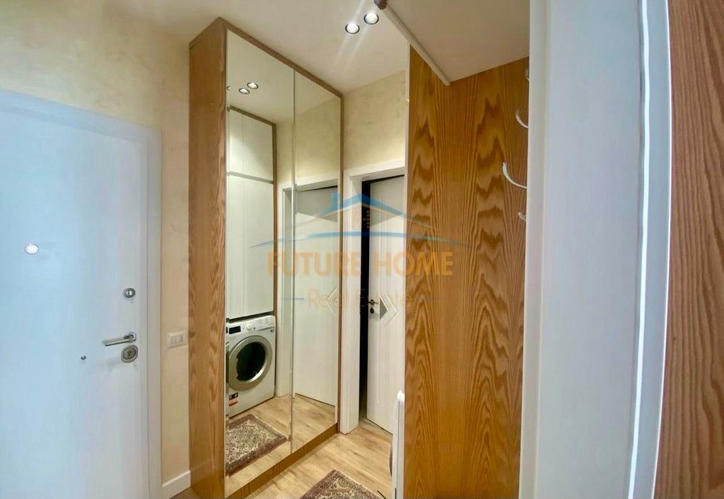 ✨ Luxury and Modernity at "Kontakti" – 1+1 for Rent at 21 Dhjetori! 🏠