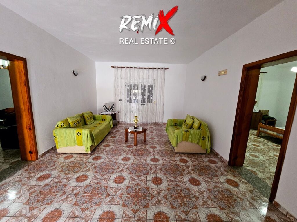 JEPET ME QERA KATI 2 I NJE VILE PRANE KANTINES SKËNDERBEU, DURRËS