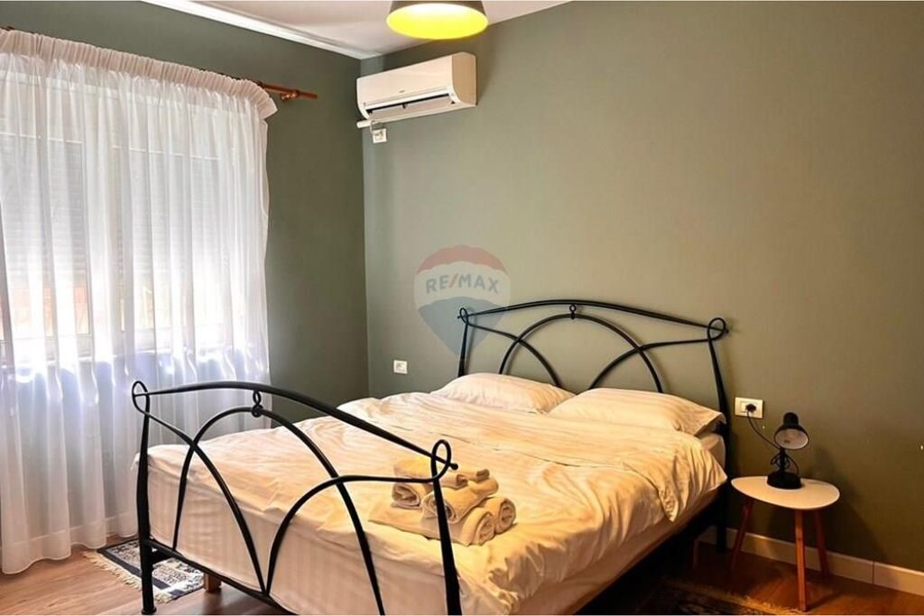 Apartment 1+1 for rent on Kavaja Street!