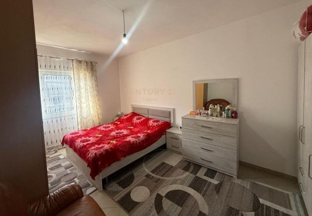 APARTAMENT 1+1 NË SHITJE – FRESK