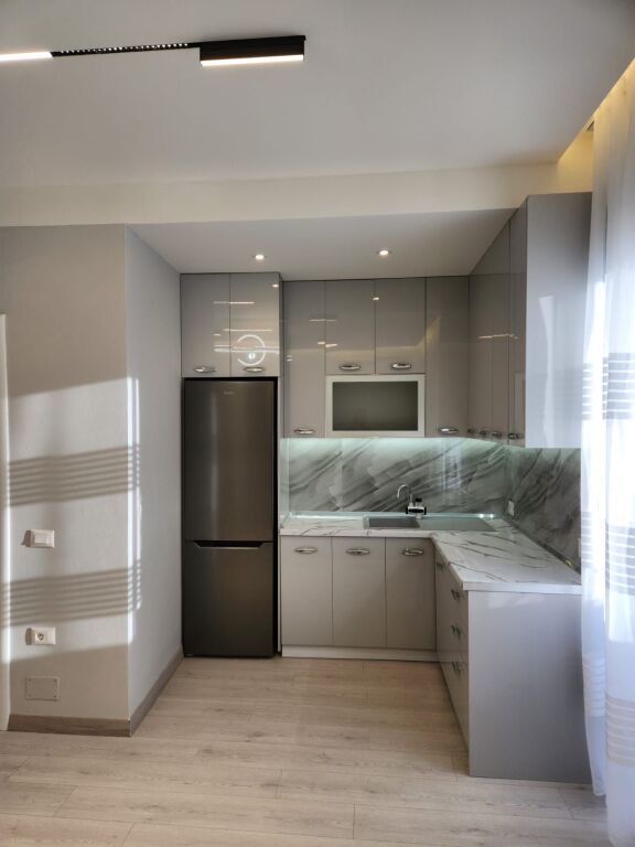 Shitet apartament 3+1.