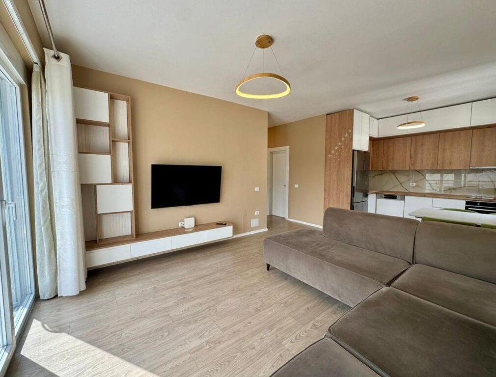 📣Shitet Apartament 2+1 te Kompleksi FZ te Liqeni i Thate.