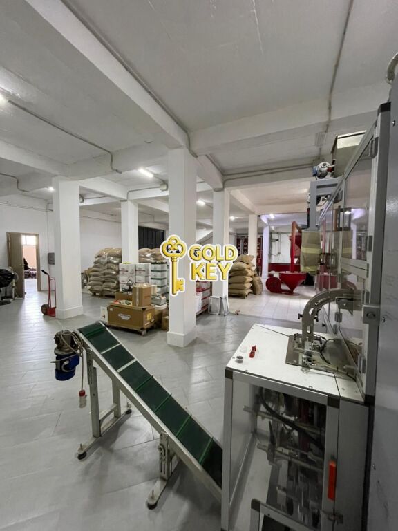 🏡 SHITET GODINË DY KATËSHE SHKOZET DURRES (industrial / biznes / banim )