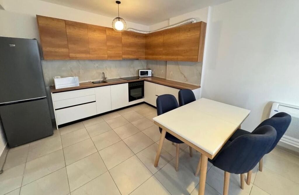 Super ap 2+1 a kodra e diellit ( espansione )