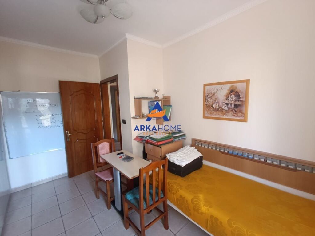 TWO-STORY HOUSE FOR RENT "RRUGA HAKI STERMILLI KOMBINAT" 80000 LEKE