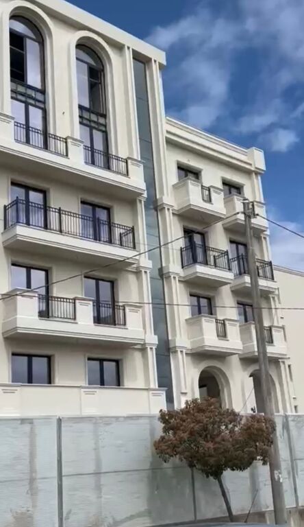 APARTAMENT 2+1 NË SHITJE NË BATHORE