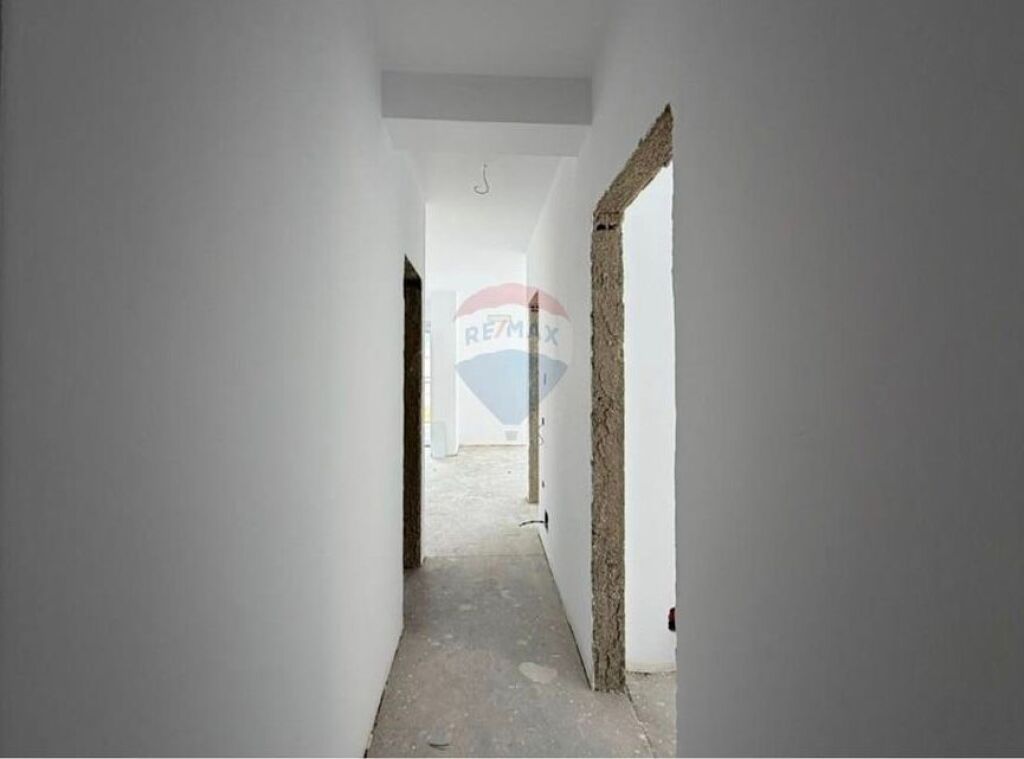 Appartamento - In Vendita - Via Ali Demi, Tirana ID: 530181090-88