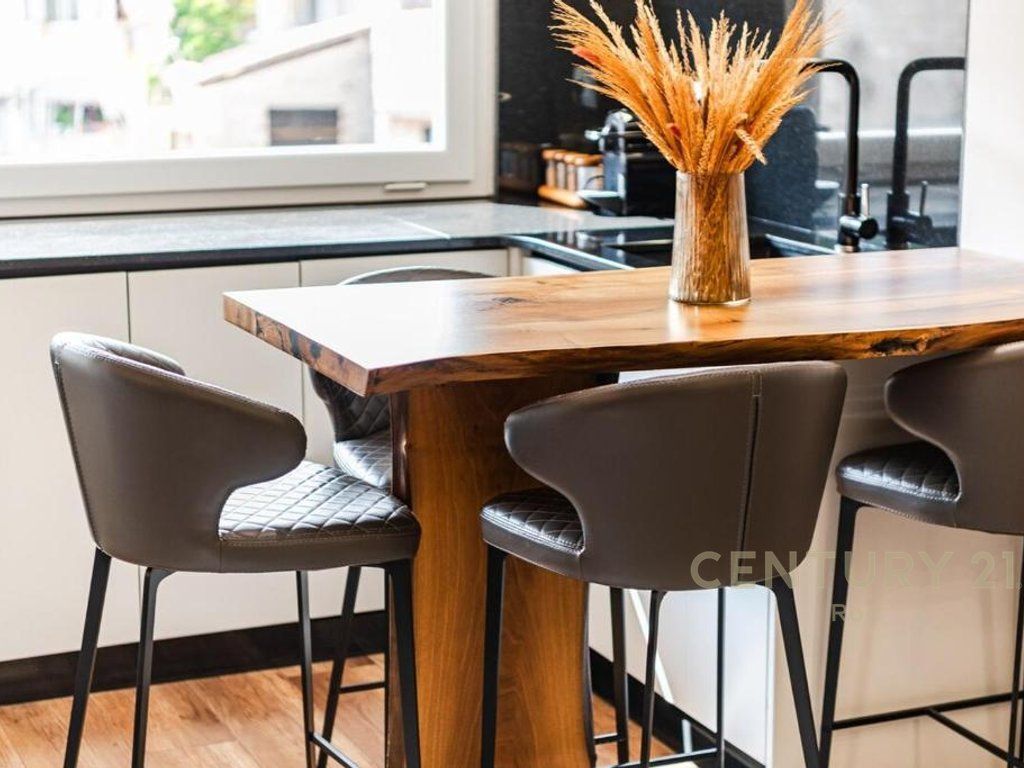 Appartamento di lusso 2+1 In Affitto nel Centro di Durazzo - 650€ | 70 m²