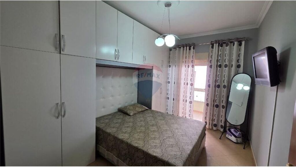 🏡 Apartament 2+1 për Shitje – Vlorë (pranë Kishës Ortodokse)  