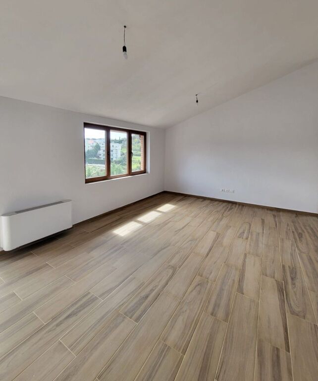 🏡 Villa su tre piani in affitto a TEG