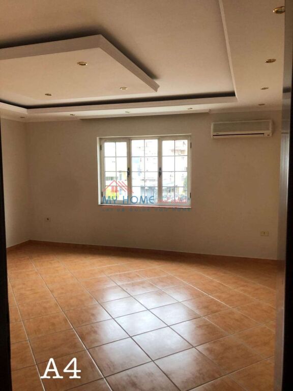 Zyre me qera tek Sheshi Willson ne Tirane