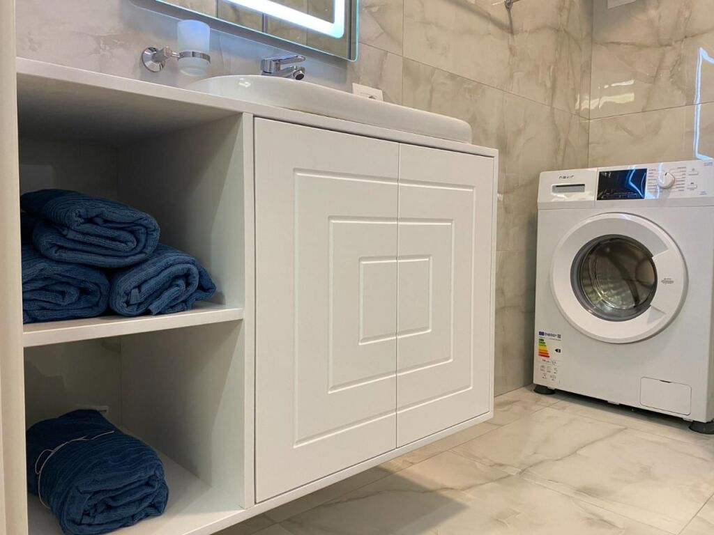 Siri Kodra For Rent 1+1 Apartment Contactt