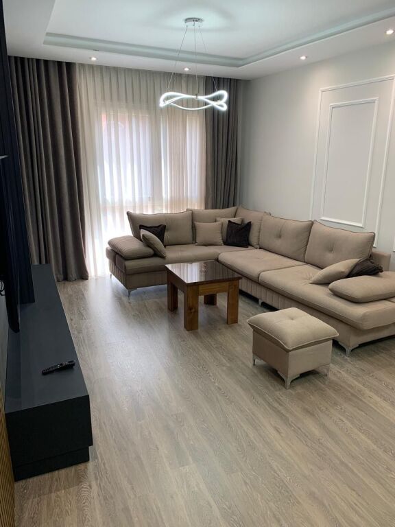 Super ap 2+1+2 near tegu (rose garden) with parking