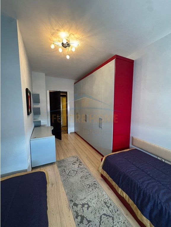 Qira, Apartment 2+1+Parking Space, Rruga Barrikadë, Tiranë