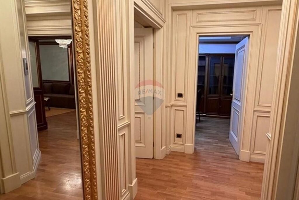 QERA, APARTAMENT 2+1, PAZARI I RI, TIRANE