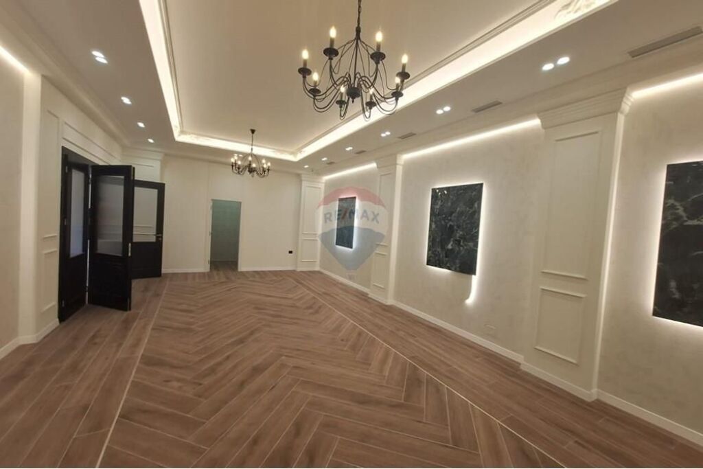 Ambient Biznesi me qera ne Fresk