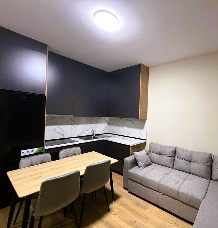 SHITET APARTAMENT 2+1 TE REZIDENCA PLATINIUM- BULEVARDI I RI