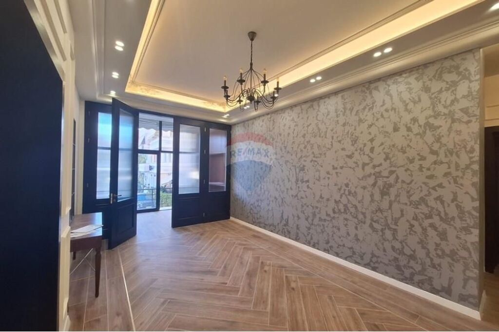 Ambient Biznesi me qera ne Fresk