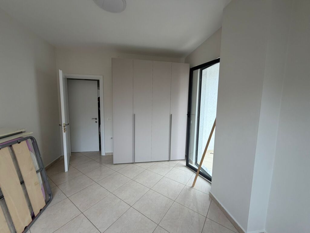 Affittasi Appartamento 2+1+2 Balconi