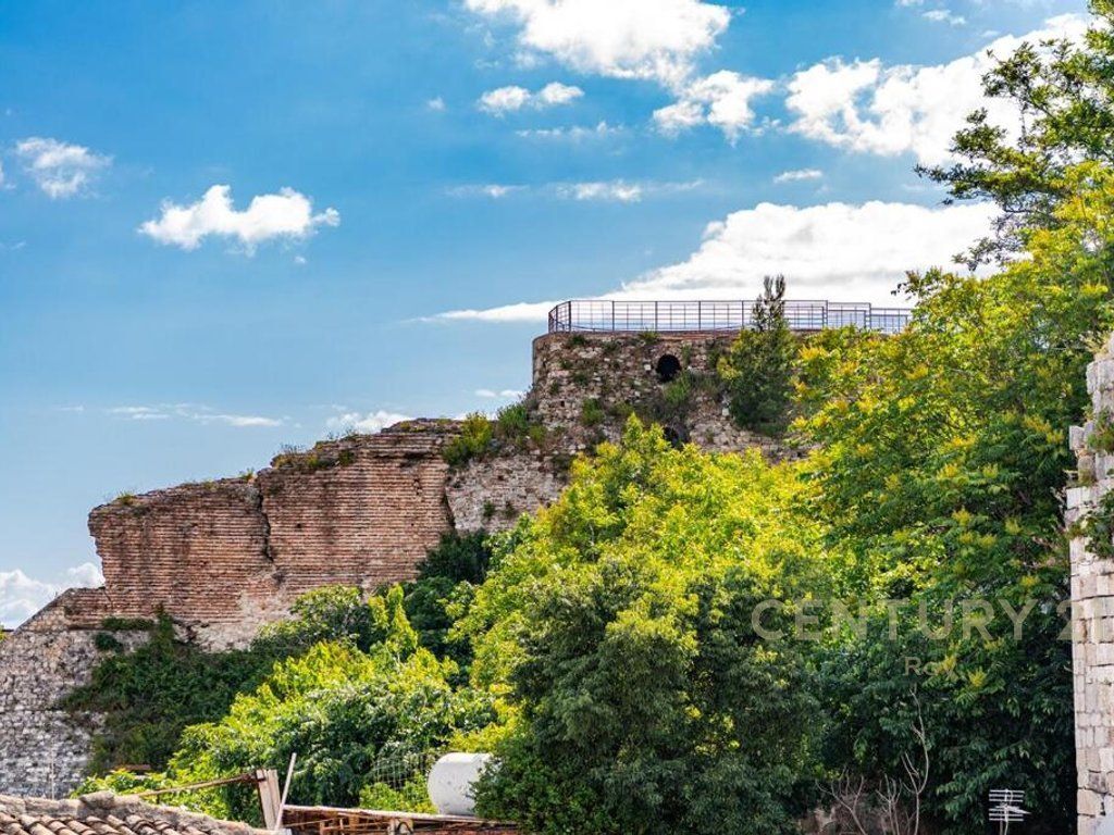 Appartamento di lusso 2+1 In Affitto nel Centro di Durazzo - 650€ | 70 m²