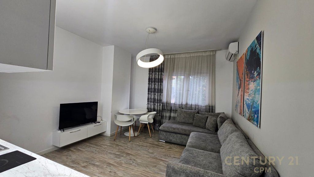 Apartament 1+1 për Qira – “9 Katëshet”, Tiranë!
