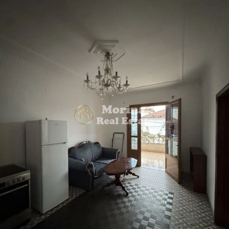 Affitto | Appartamento 2 + 1 | Allias | 350 €/mese