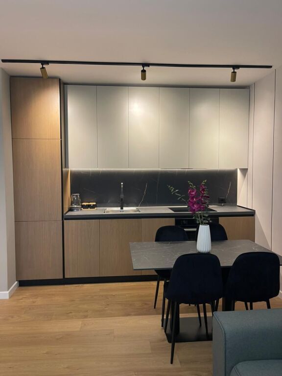 Vendesi 3 Appartamenti Spiaggia Durazzo