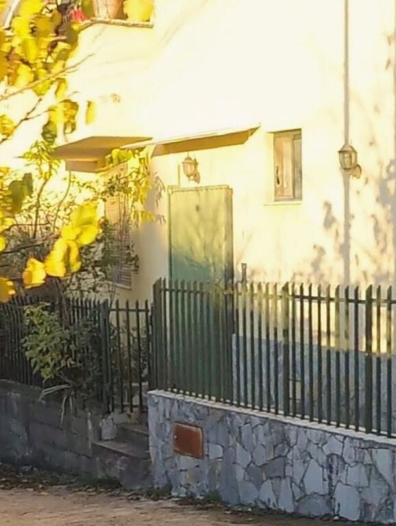 Mihal Grameno Street Entrance 2+1 for Rent. 40,000 Lek