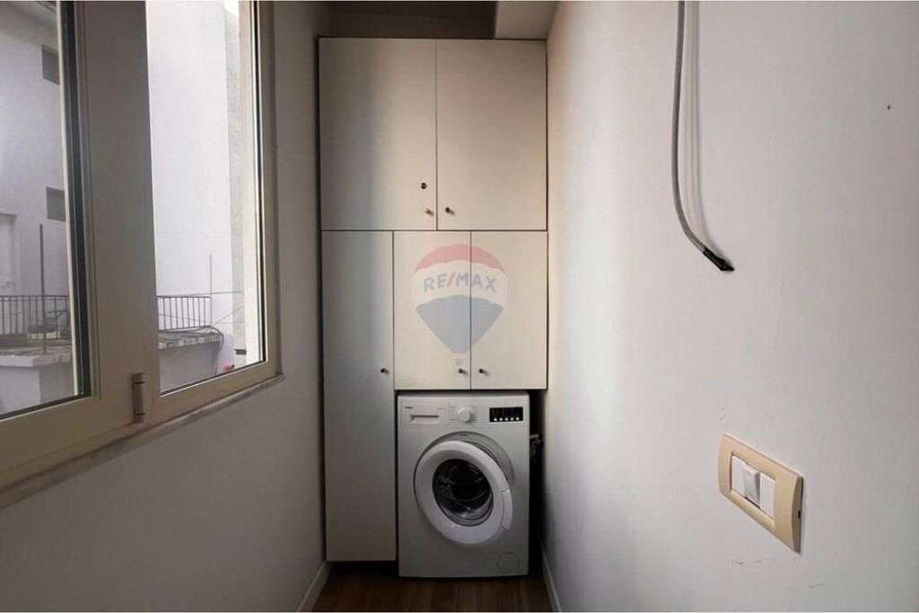 Apartment 1+1 for rent on Kavaja Street!