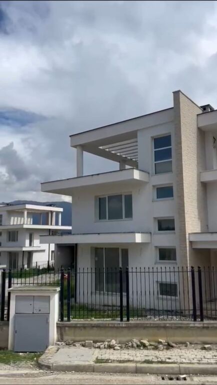 VILLA FOR SALE MJULL BATHORE