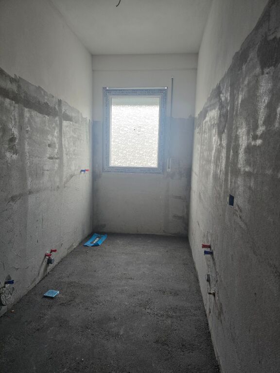 APARTMENT FOR SALE IN PASKUQAN