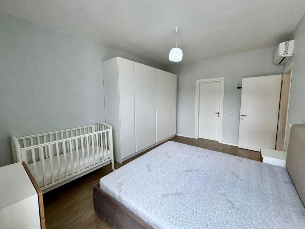 📣Shitet Apartament 2+1 te Kompleksi FZ te Liqeni i Thate.