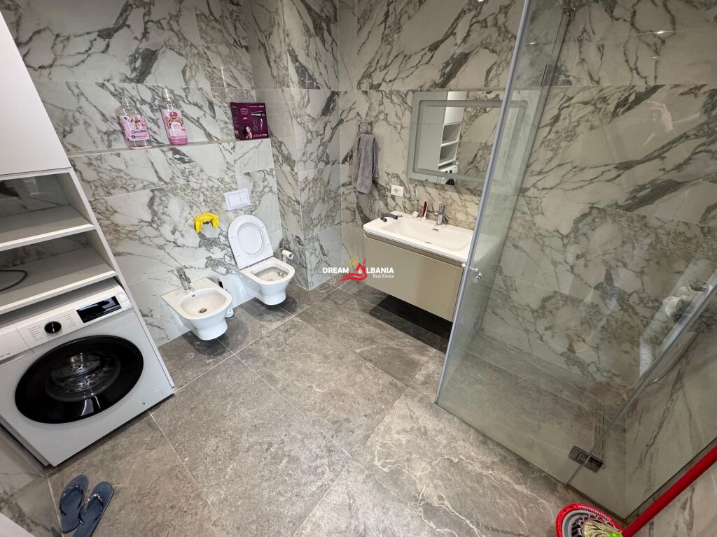 Apartament 2+1 me qera ne Kompleksin Arlis, Rruga Dibres perballe QSUT ne Tirane (ID 42215518)