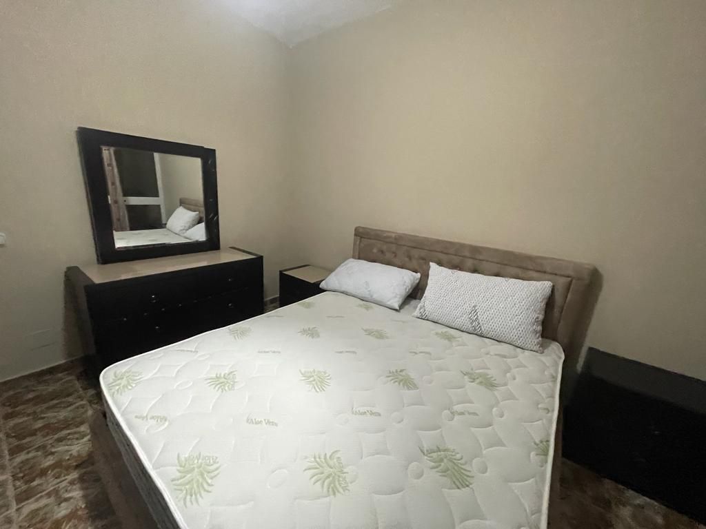 Kodra e diellit, 1+1 apartment for rent.