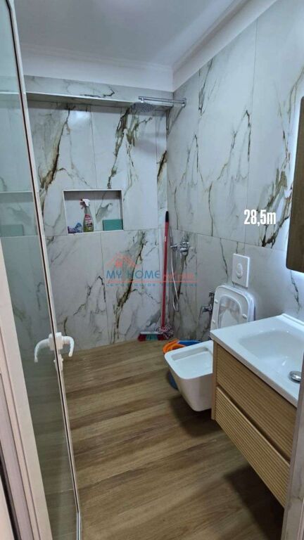 Garsoniere ne shitje Vasil Shanto Tirane