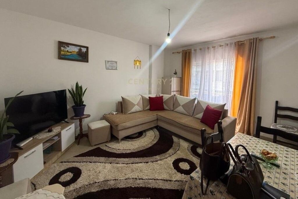 APARTAMENT 1+1 NË SHITJE – FRESK