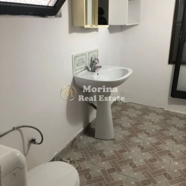 Affitto | Casa privata 1 + 1 | Laprakë | 320 €/mese