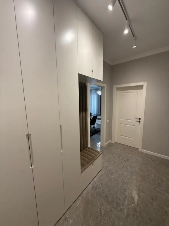 Jepet me qira 2+1+2 Kati 3 Vile prane TEG 700€