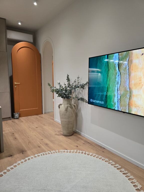 Luxury apartment for rent in Myslym Shyr