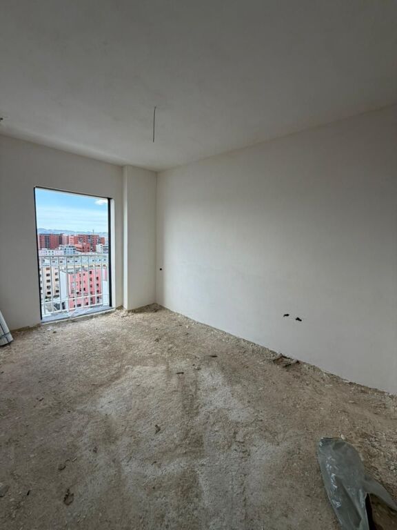 3+1 Apartment for Sale in Kamez