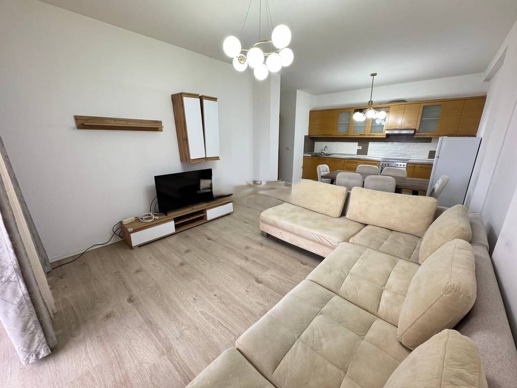 APARTAMENT 2+1 PËR QIRA NË ASTIR!