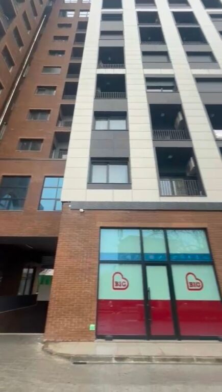 SHITET APARTAMENT 1+1 TE PALLATI ME SHIGJETA