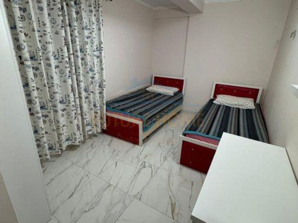 Rent, Apartment 2+1+2, Fortuzi Street, Tirana