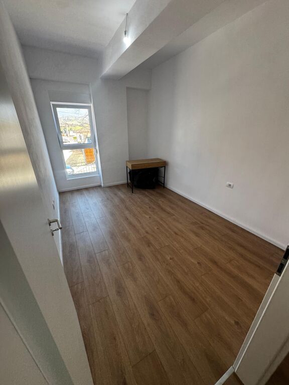 Shitet apartament 1+1 (me hipoteke)
