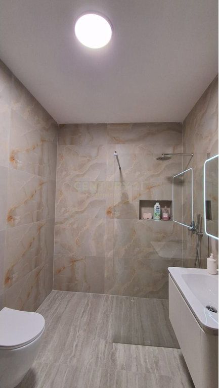 Apartment 1+1 for Rent – Center