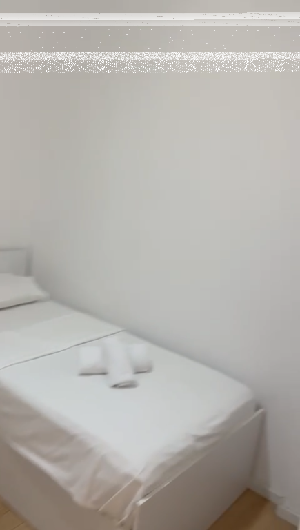 Apartament 2+1, 21 Dhjetori!