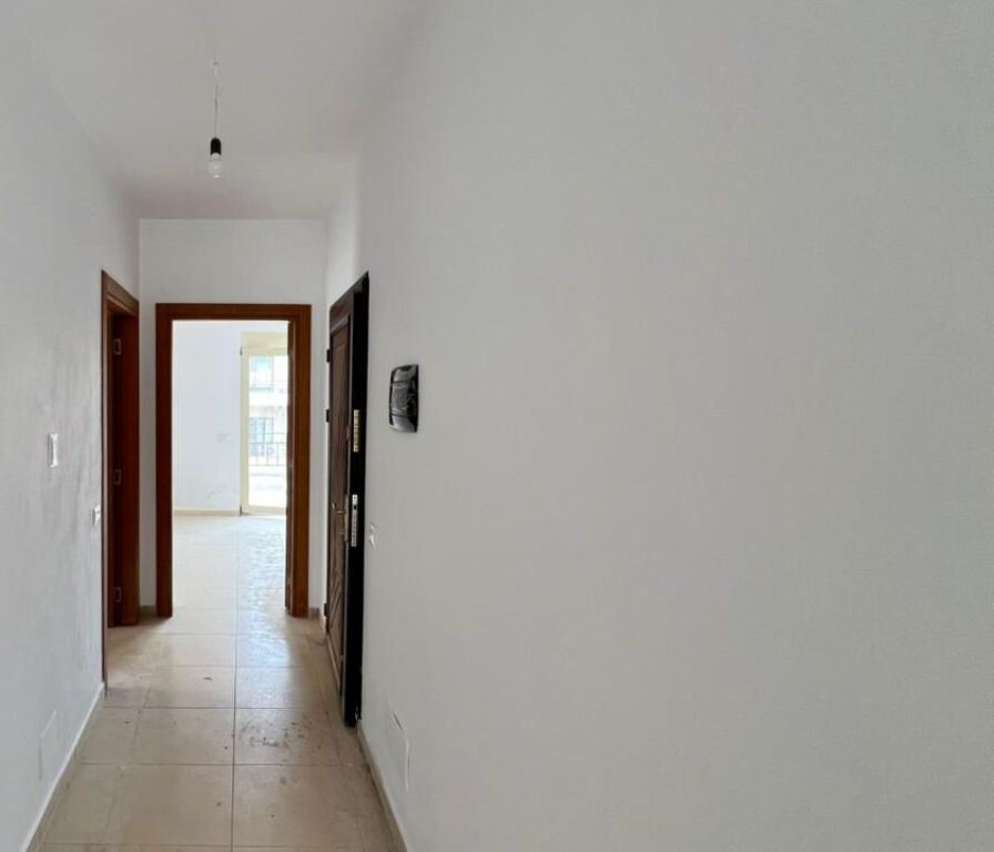 🏠 IN VENDITA: Appartamento 2+1+2 Bagni 📍 Yzberisht (Via Thoma Koxhaj) - €145.000 - Palazzo anno 2020 - 8° Piano - 172m² || Ampia veranda ideale per relax e famiglia 🔥