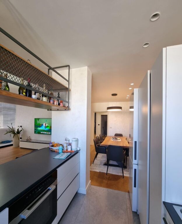 Apartament ne shitje 2+1 te Stadiumi Dinamo