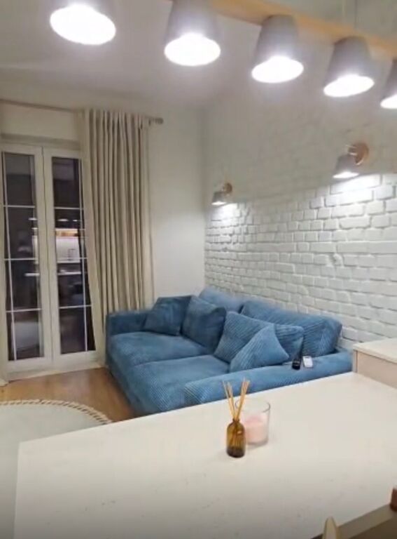 Apartment 2+1 on Myslym Shyri street