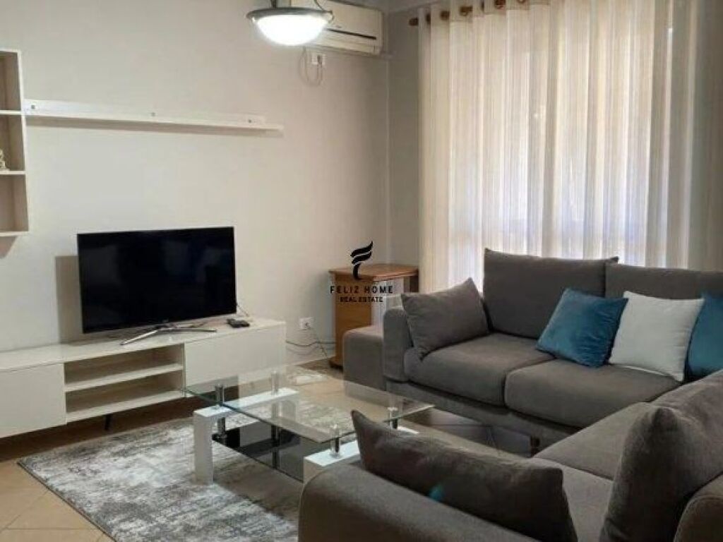 APARTAMENT ME QERA 1+1 RRUGA E ELBASANIT 80.000 LEKE FH-67186
